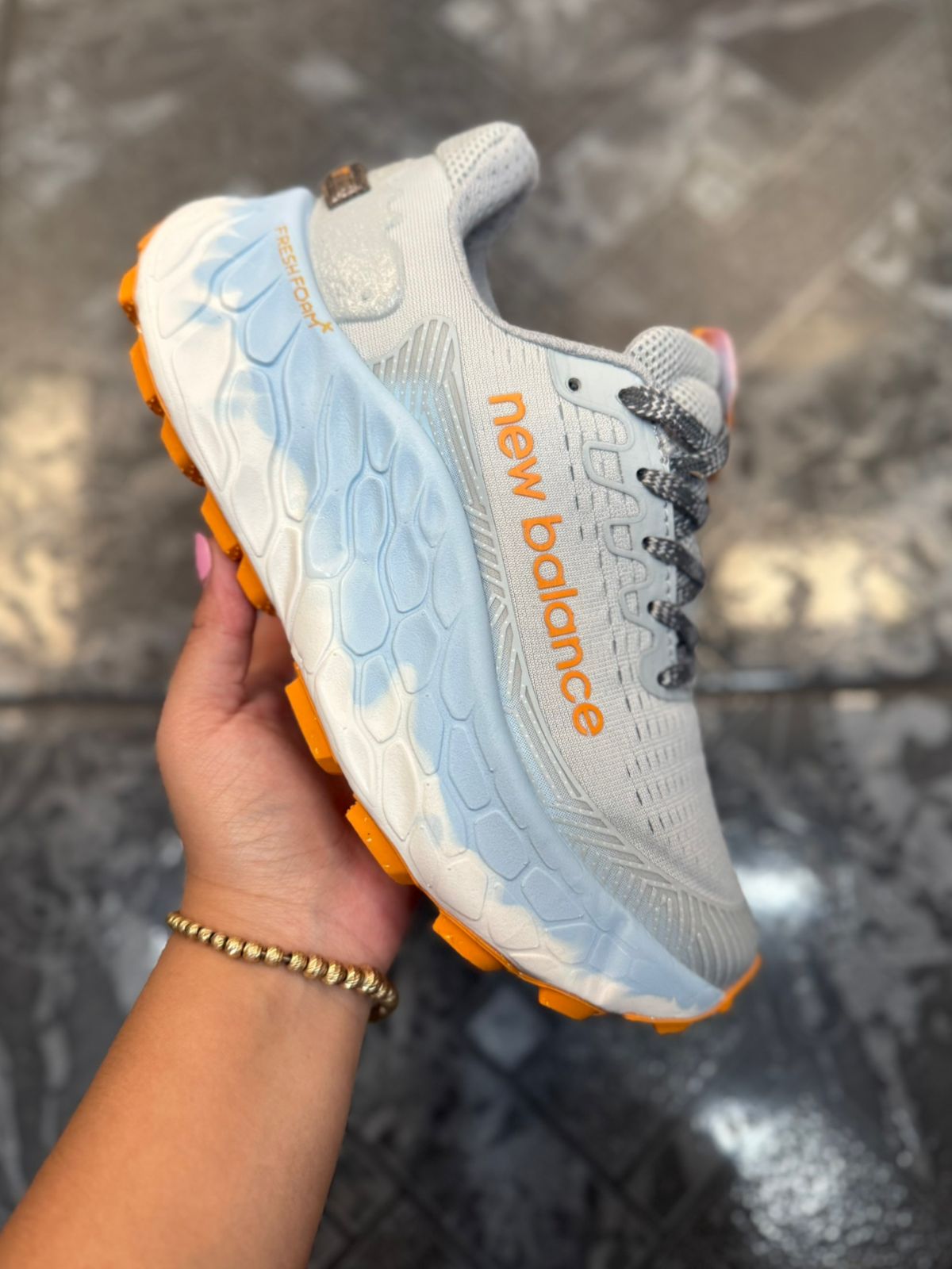 🔥NEW BALANCE FRESH FOAM TRAIL- MOREV4 - MUJER