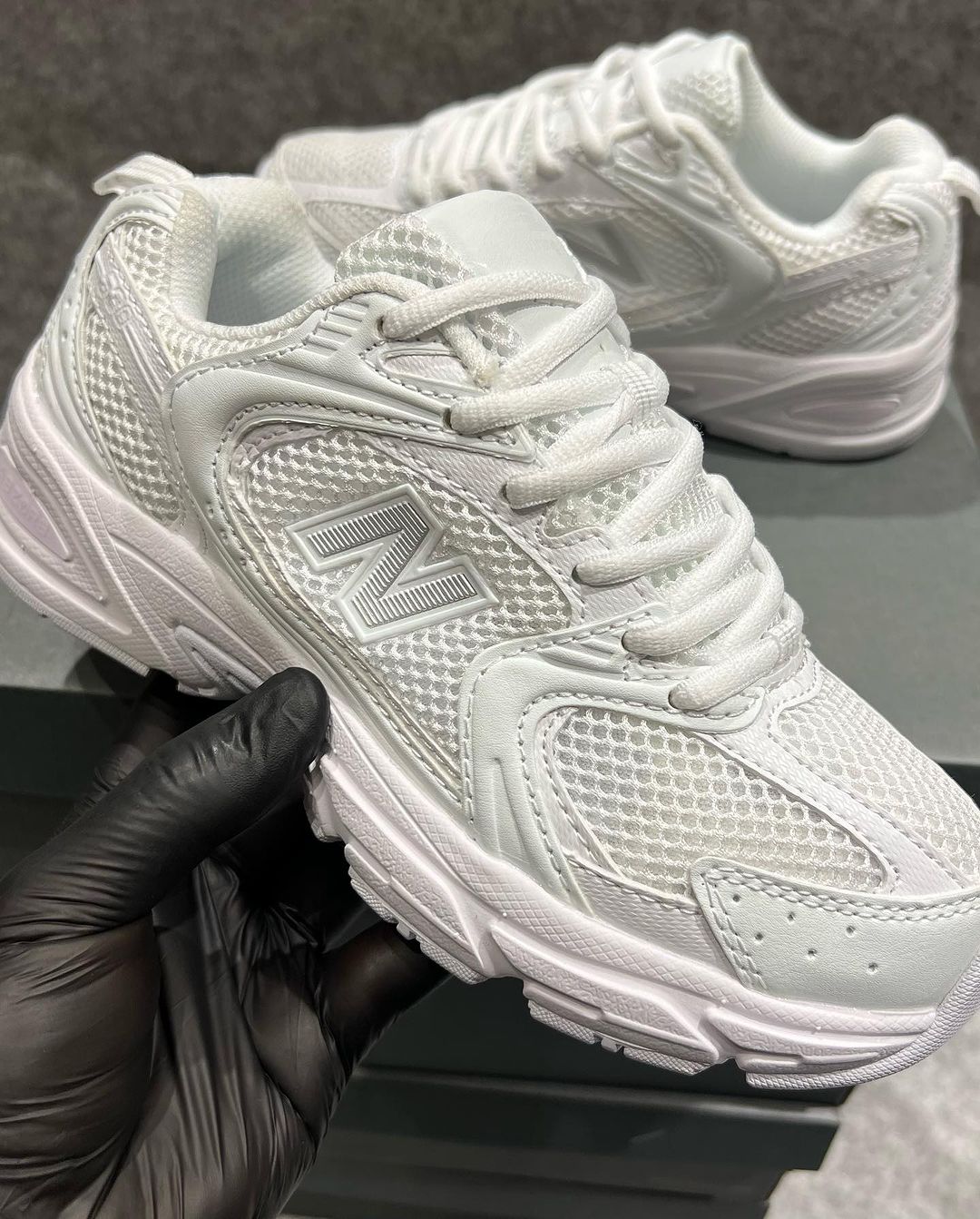 🔥NEW BALANCE 530 BLANCO - UNISEX
