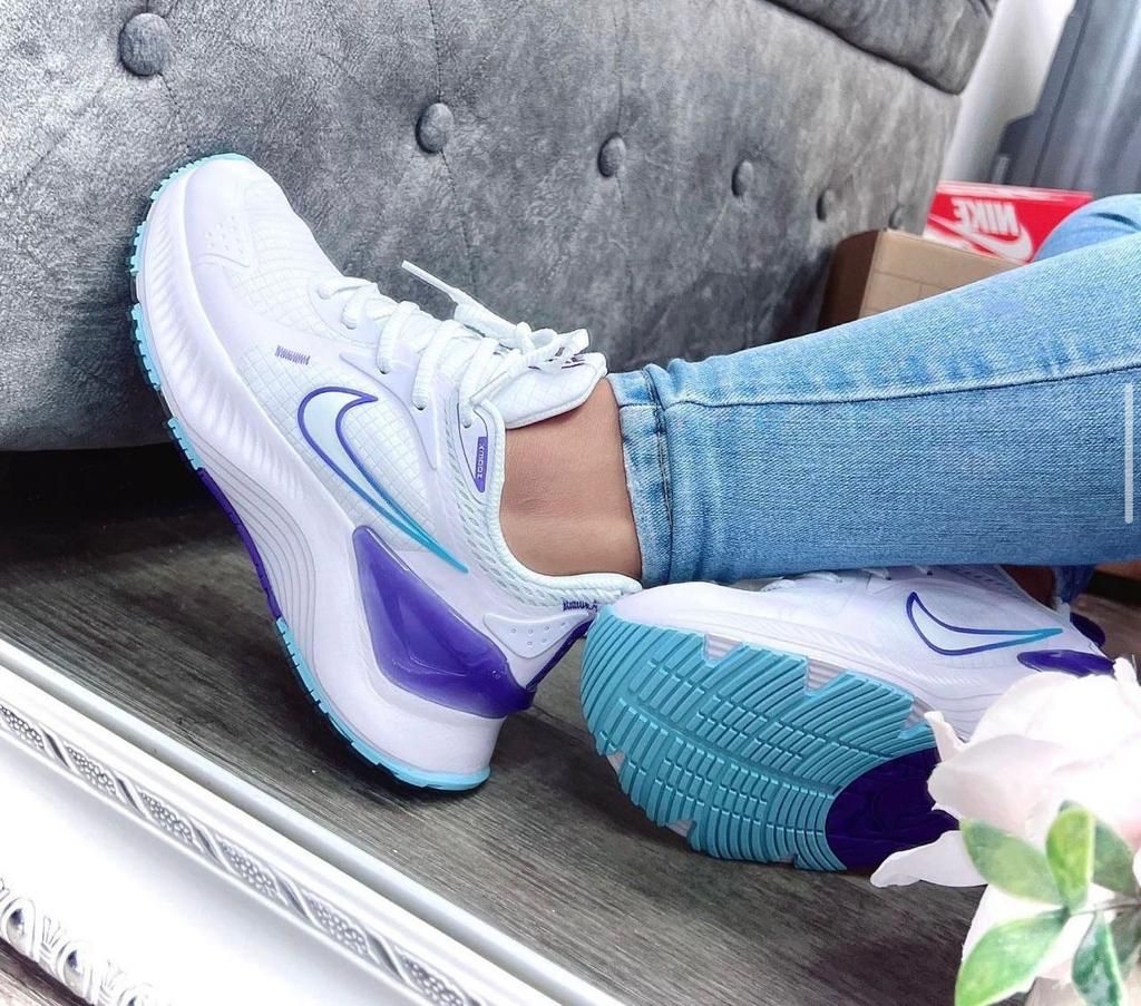 🔥NIKE ZOOM - DIAMOND V2 - MUJER
