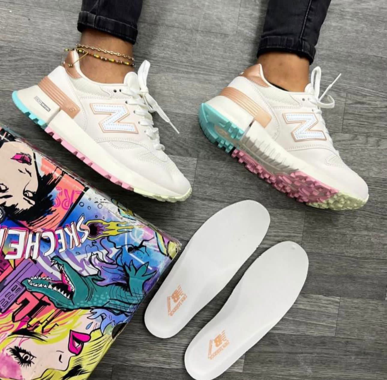 🔥NEW BALANCE 1300 BLANCO / DORADO - MUJER