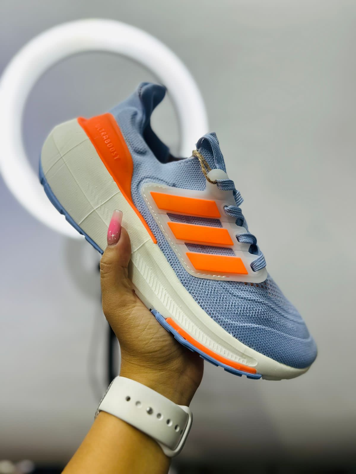 🔥ADIDAS ULTRABOOST 23 - NEON BLUE - MUJER
