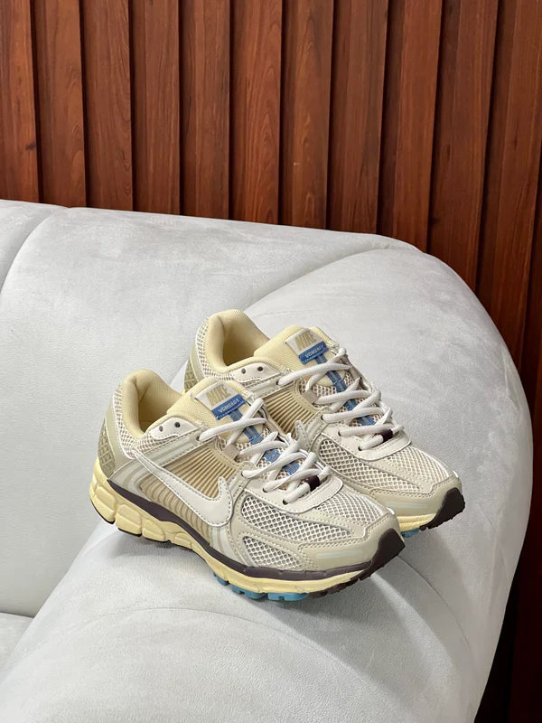 🔥NIKE VOMERO 5 - BSCY 12 - MUJER
