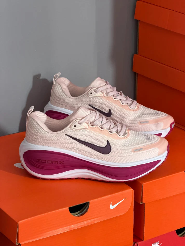 🔥NIKE VOMERO 18 - BERRIES - MUJER