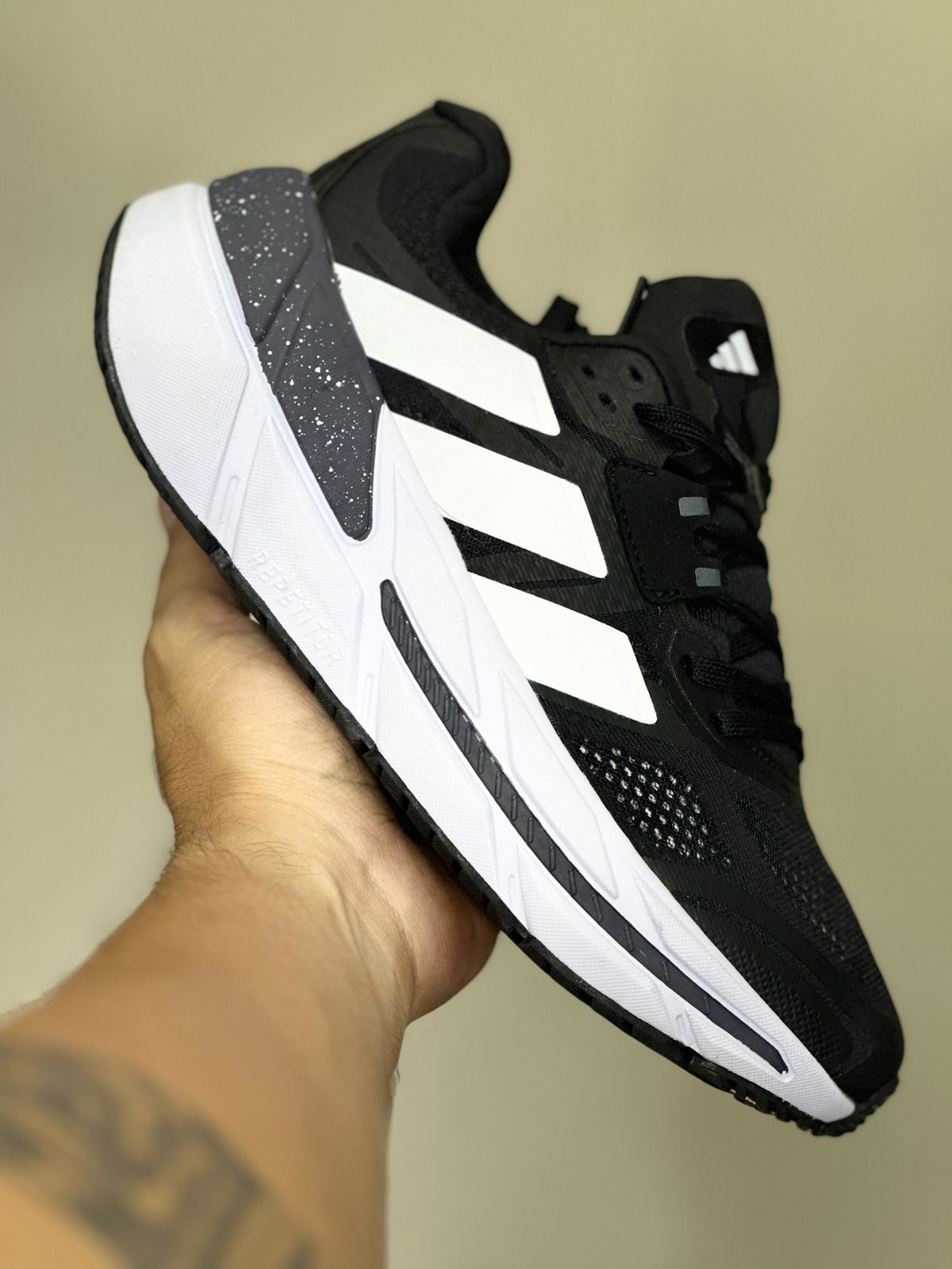 🔥ADIDAS ADISTAR CS 2.0 - NEGRO V3 - MUJER