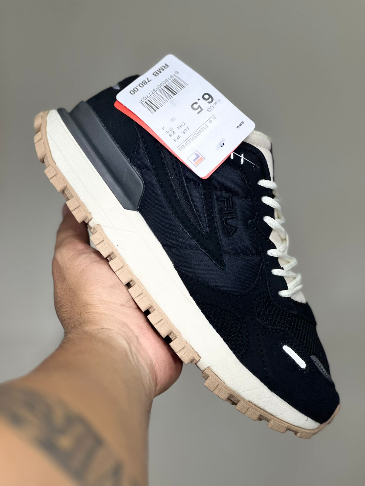 🔥FILA URBAN - ESSENTIAL BLACK - MUJER