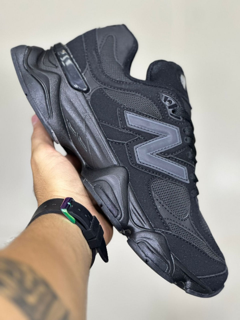 🔥NEW BALANCE 9060 - T NEGROV2 - HOMBRE