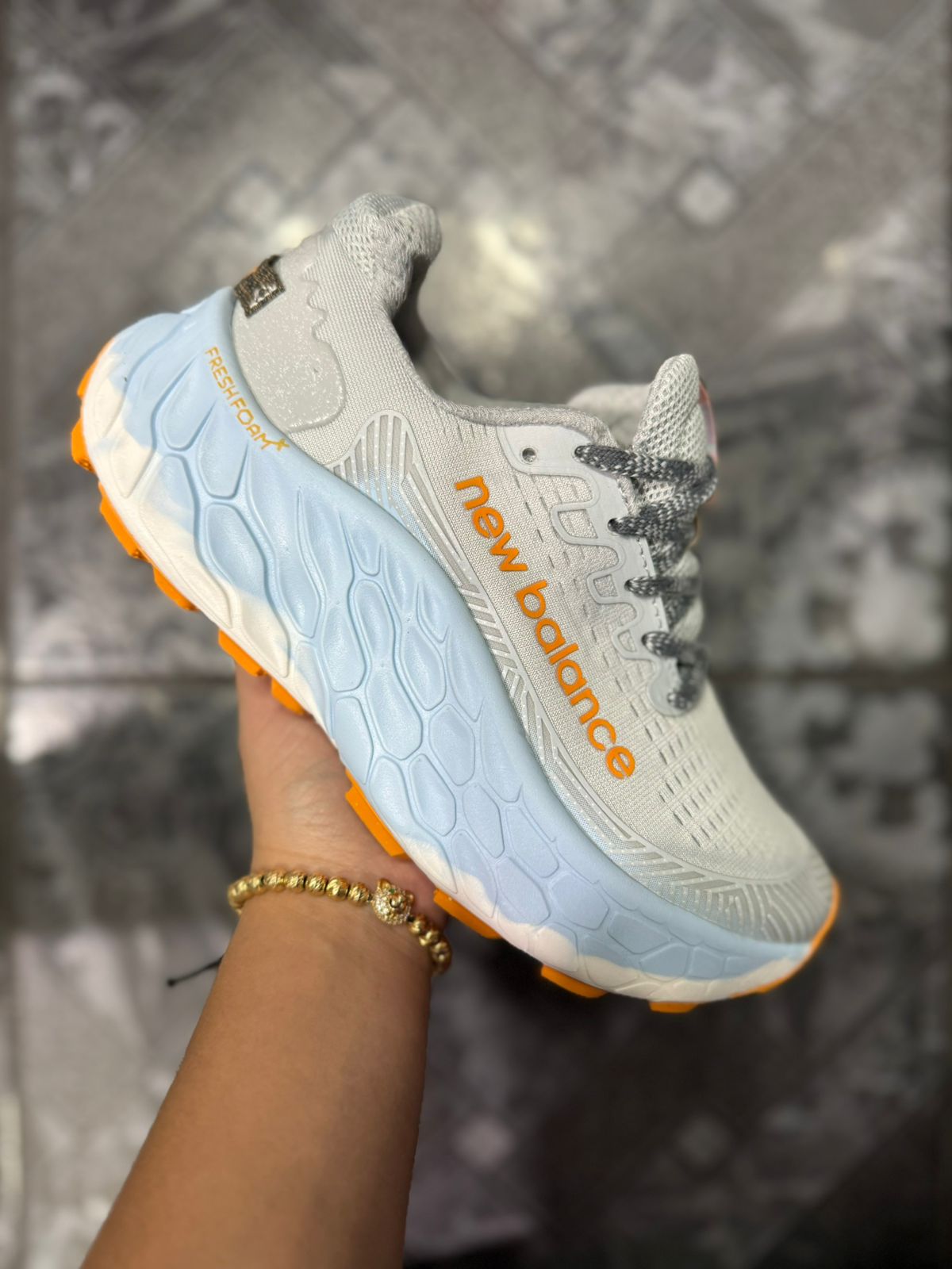 🔥NEW BALANCE FRESH FOAM - SENSATIVA - MUJER