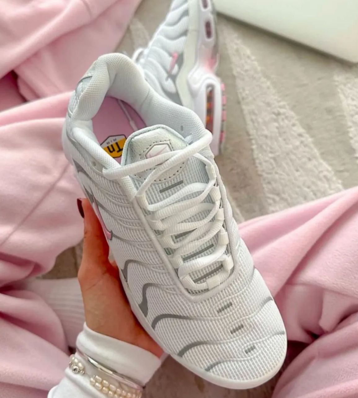 🔥NIKE TN 0025 - STRAWBERRY - MUJER