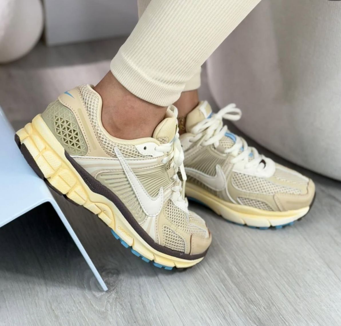 🔥NIKE VOMERO 5 - BSCY 12 - MUJER