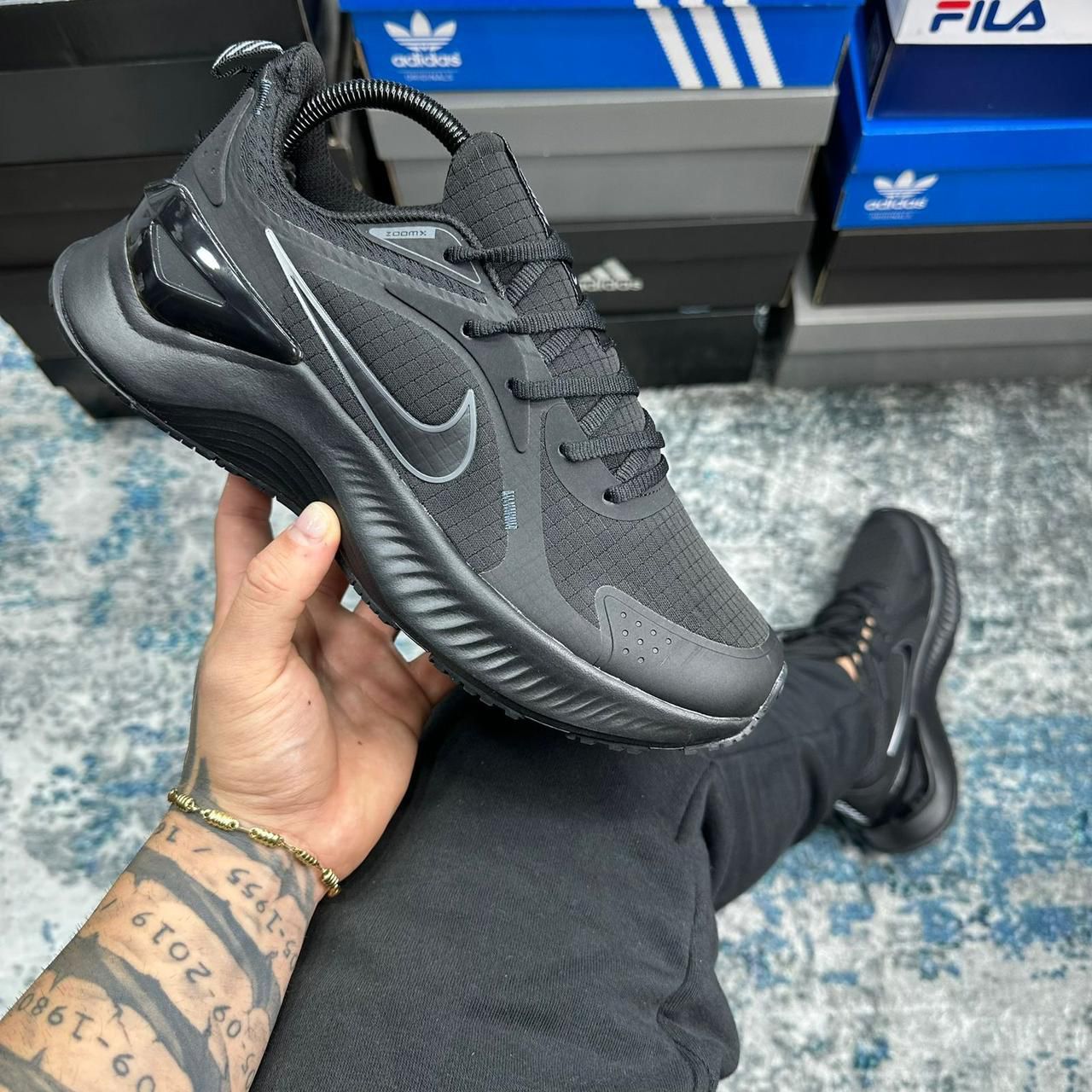 🔥NIKE ZOOM 25 - T NEGRO - HOMBRE