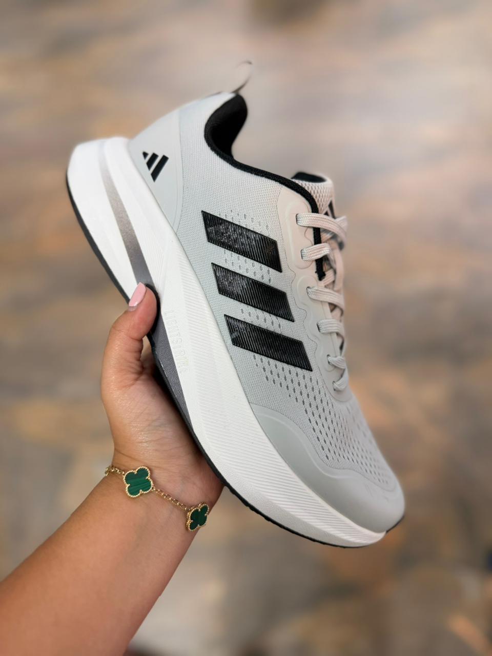 🔥ADIDAS LIGHTSTRIKE - GRIS - HOMBRE