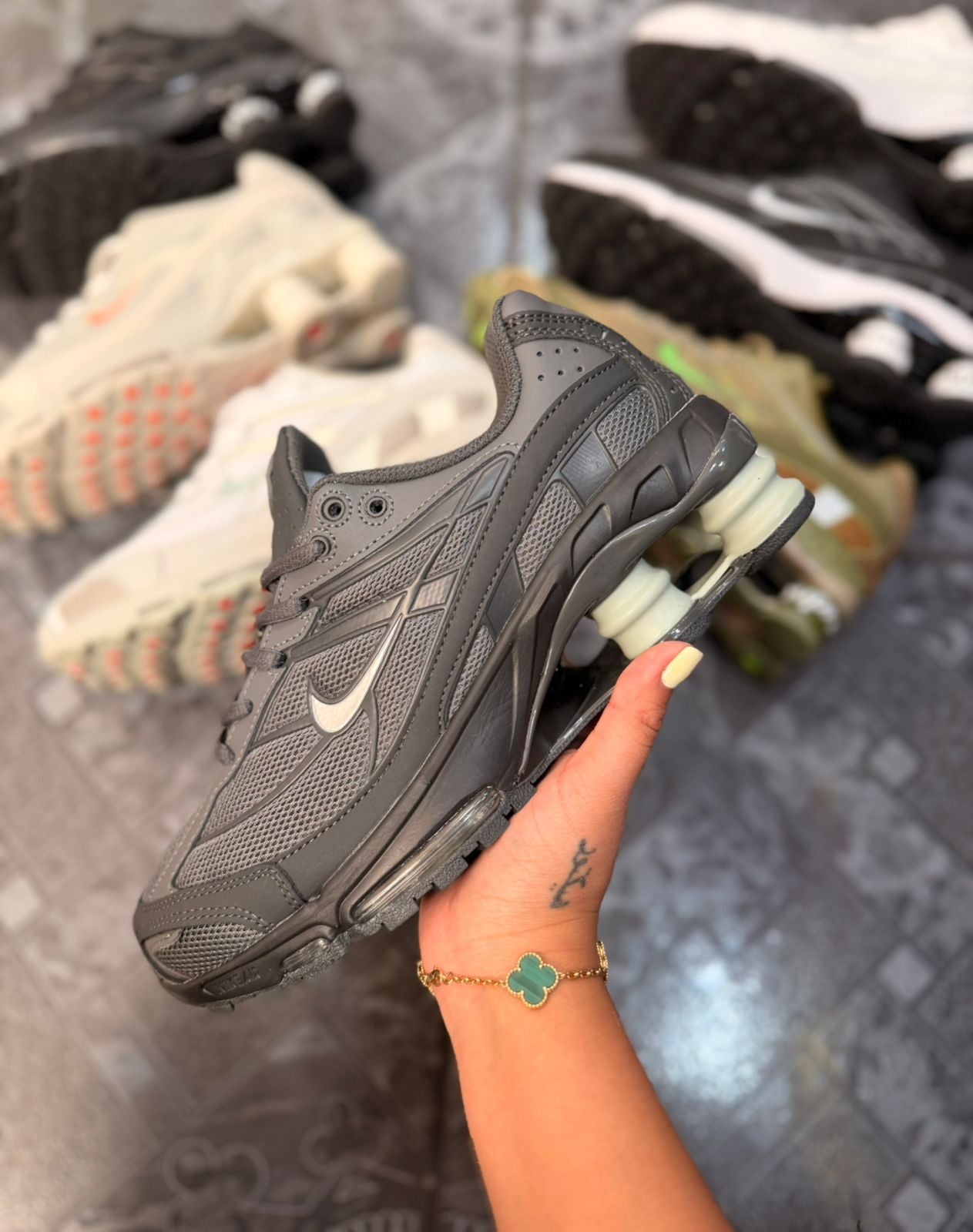 🔥NIKE TSHOX - BSCS 2 - HOMBRE