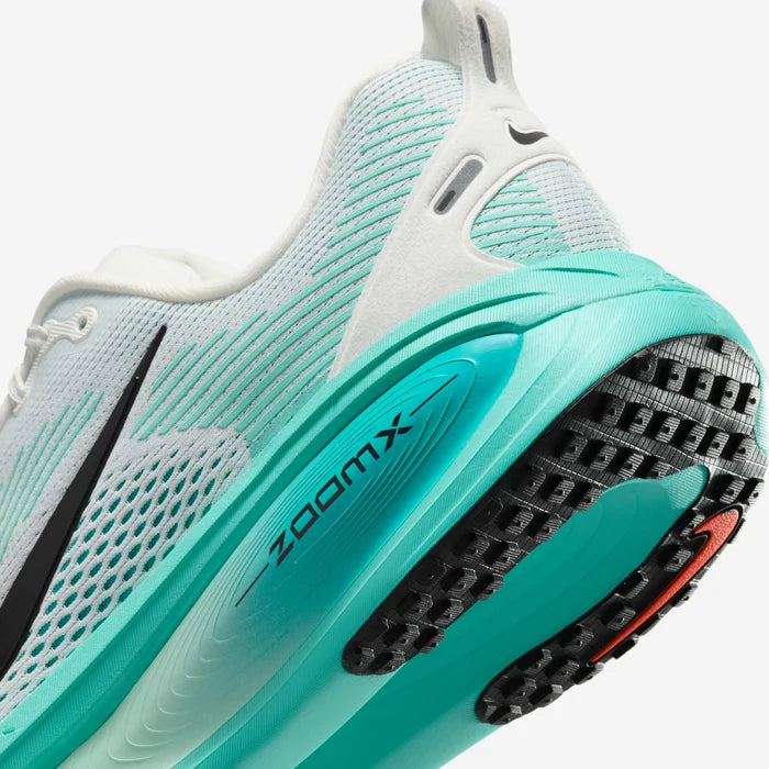 🔥NIKE VOMERO 18 - LIGHT V2 - HOMBRE