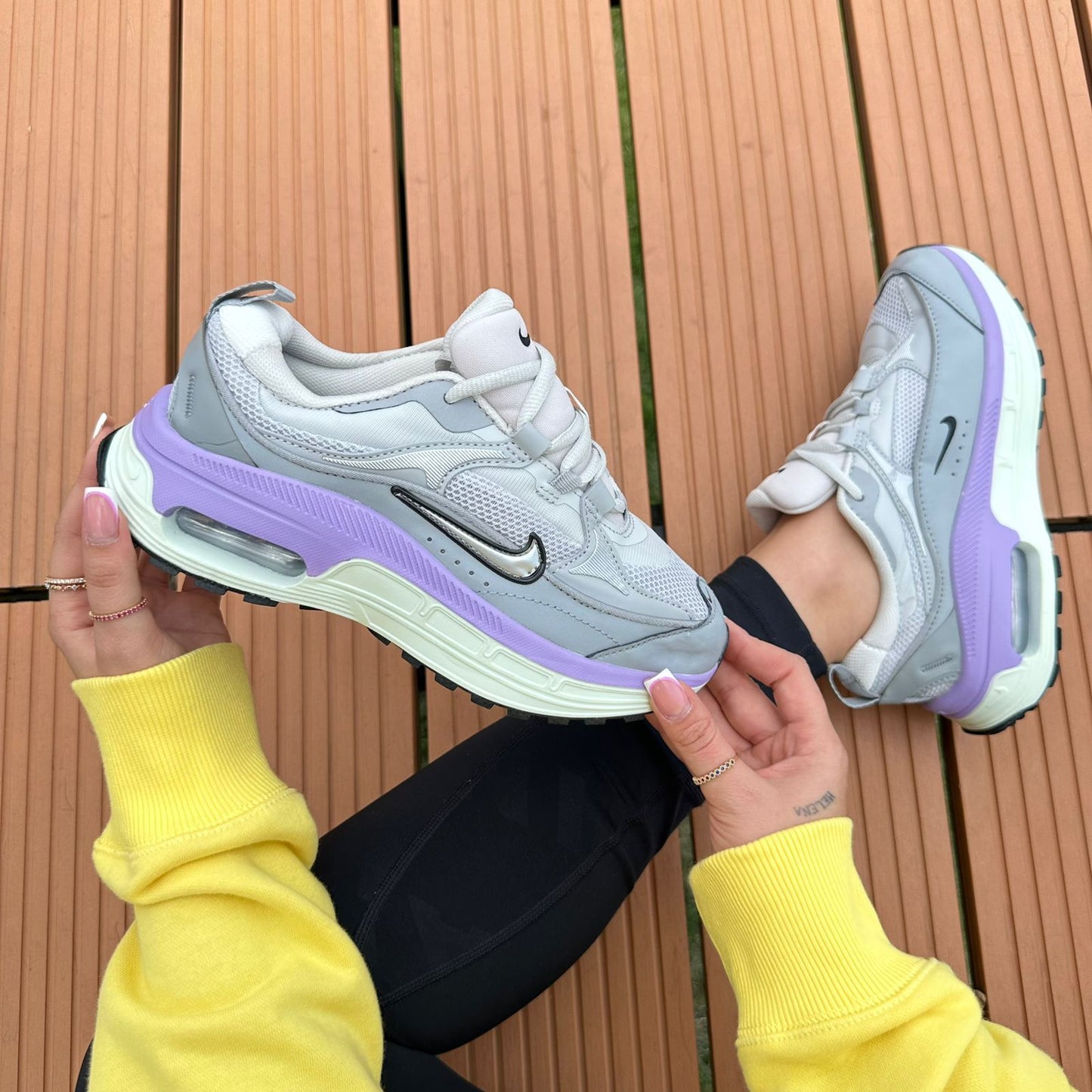 🔥NIKE AM BLISS - LILA - MUJER