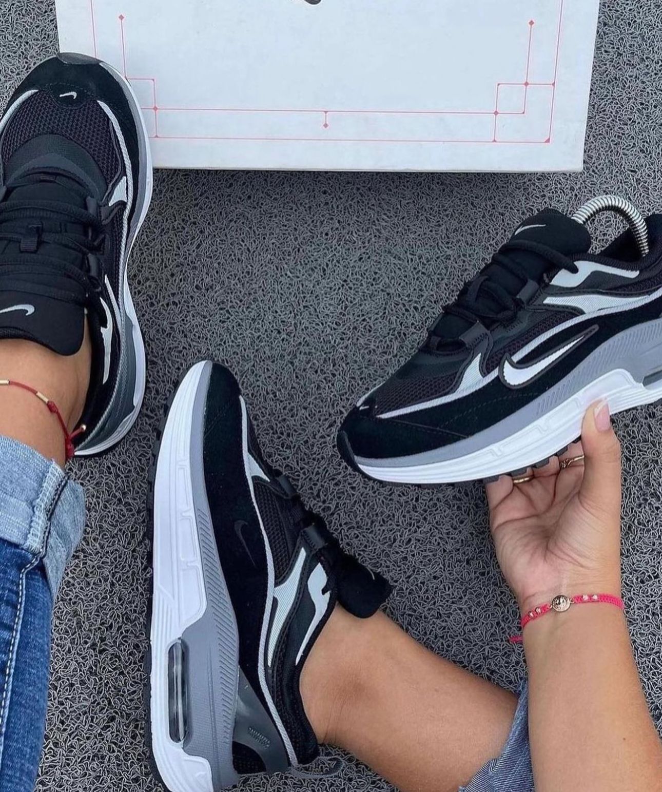 Nike air para mujer negras best sale