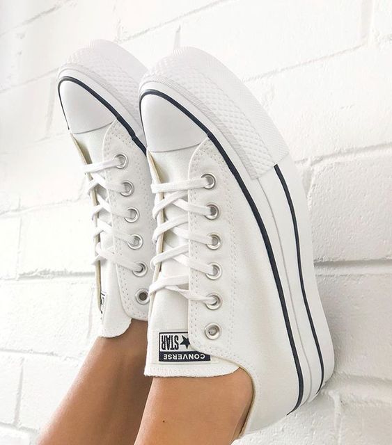 🔥CHUCK TAYLOR ALLSTAR EN PLATAFORMA BLANCA