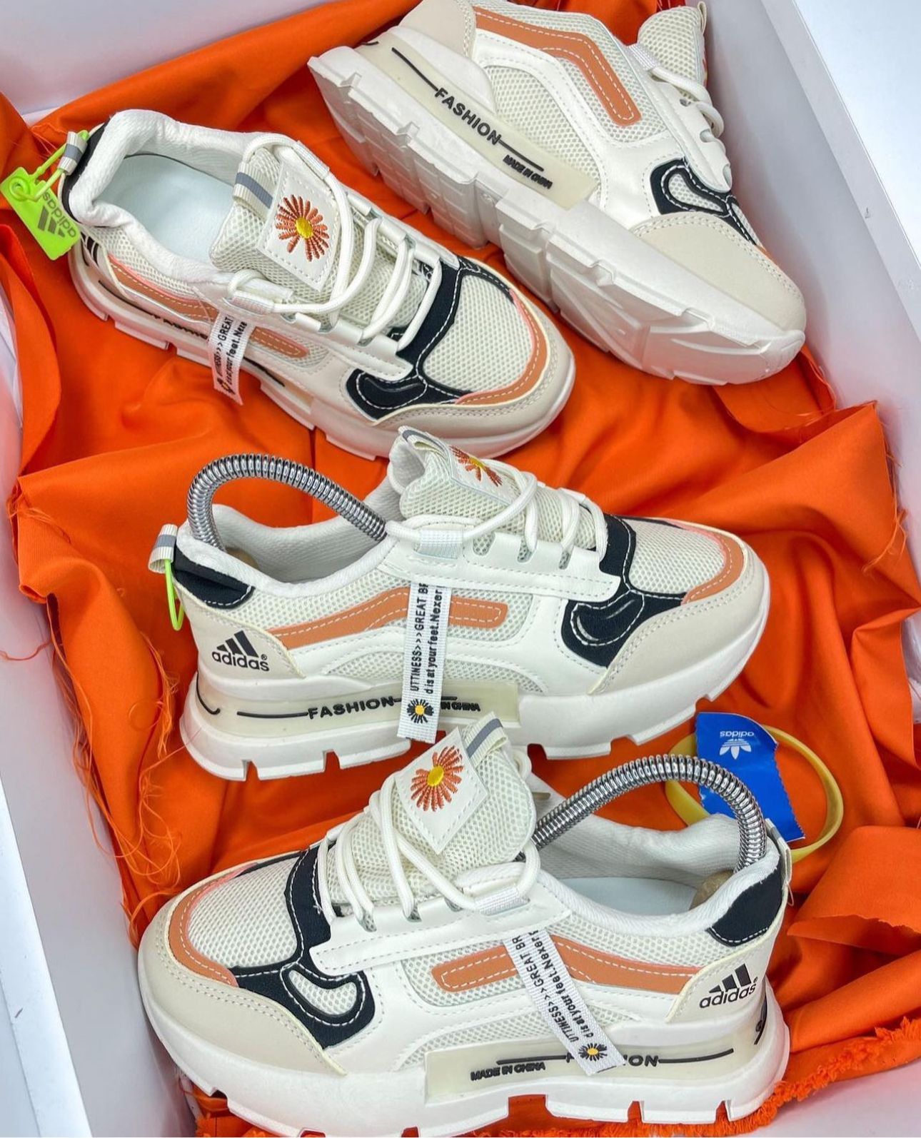 🔥ADIDAS FASHION C - CREMA / NARANJA - MUJER