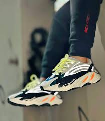 🔥ADIDAS YEEZY 700 BOOST STATIC V2 - HOMBRE