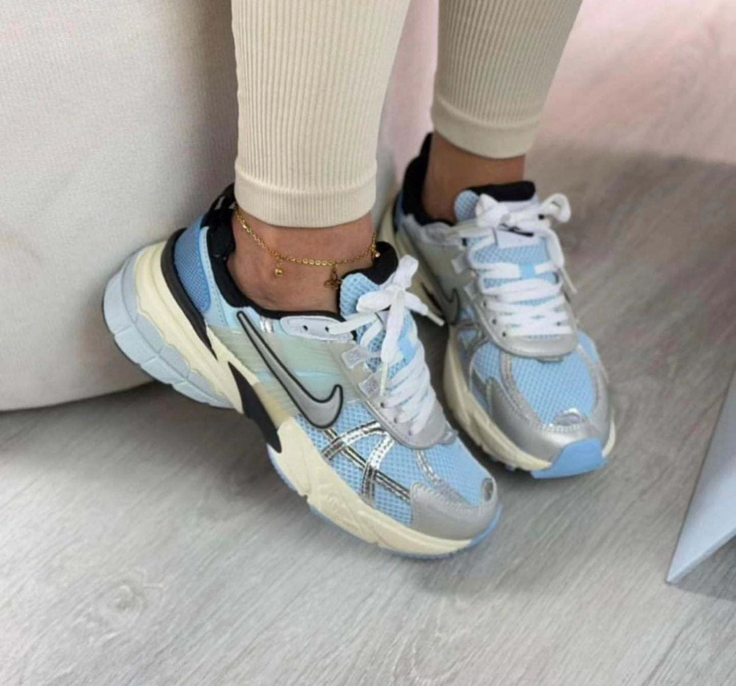 🔥NIKE V2K - SKYBLUE - MUJER