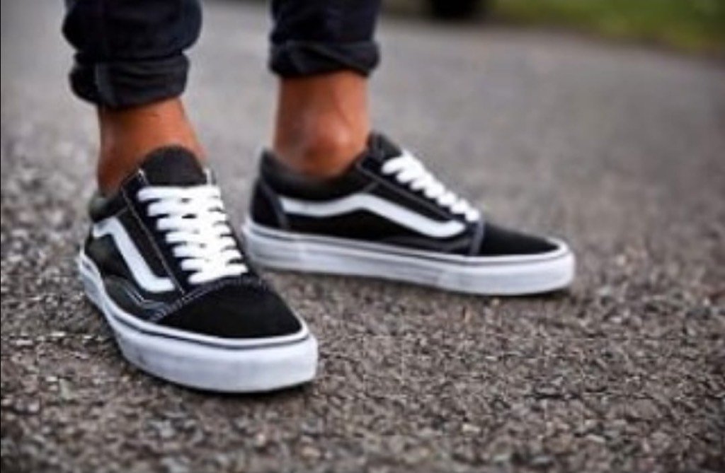 🔥VANS CLASSIC BLACK - UNISEX