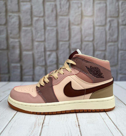 🔥NIKE JORDAN RETRO 1 MID BEANS- MUJER