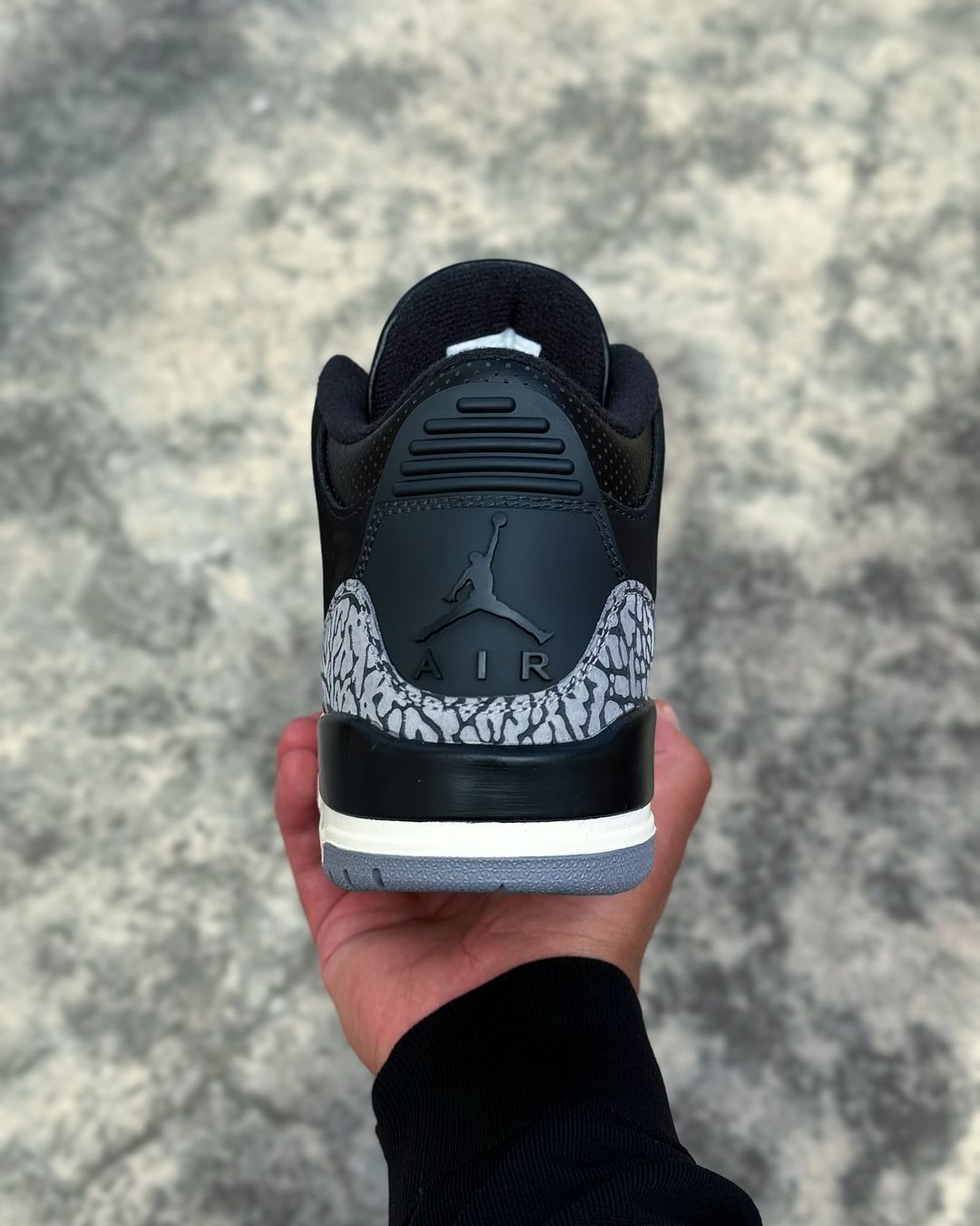 🔥NIKE JORDAN RETRO 3 - OFF NOIR - HOMBRE