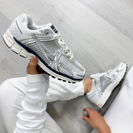 🔥NIKE VOMERO 5  - SILVER V1 - MUJER