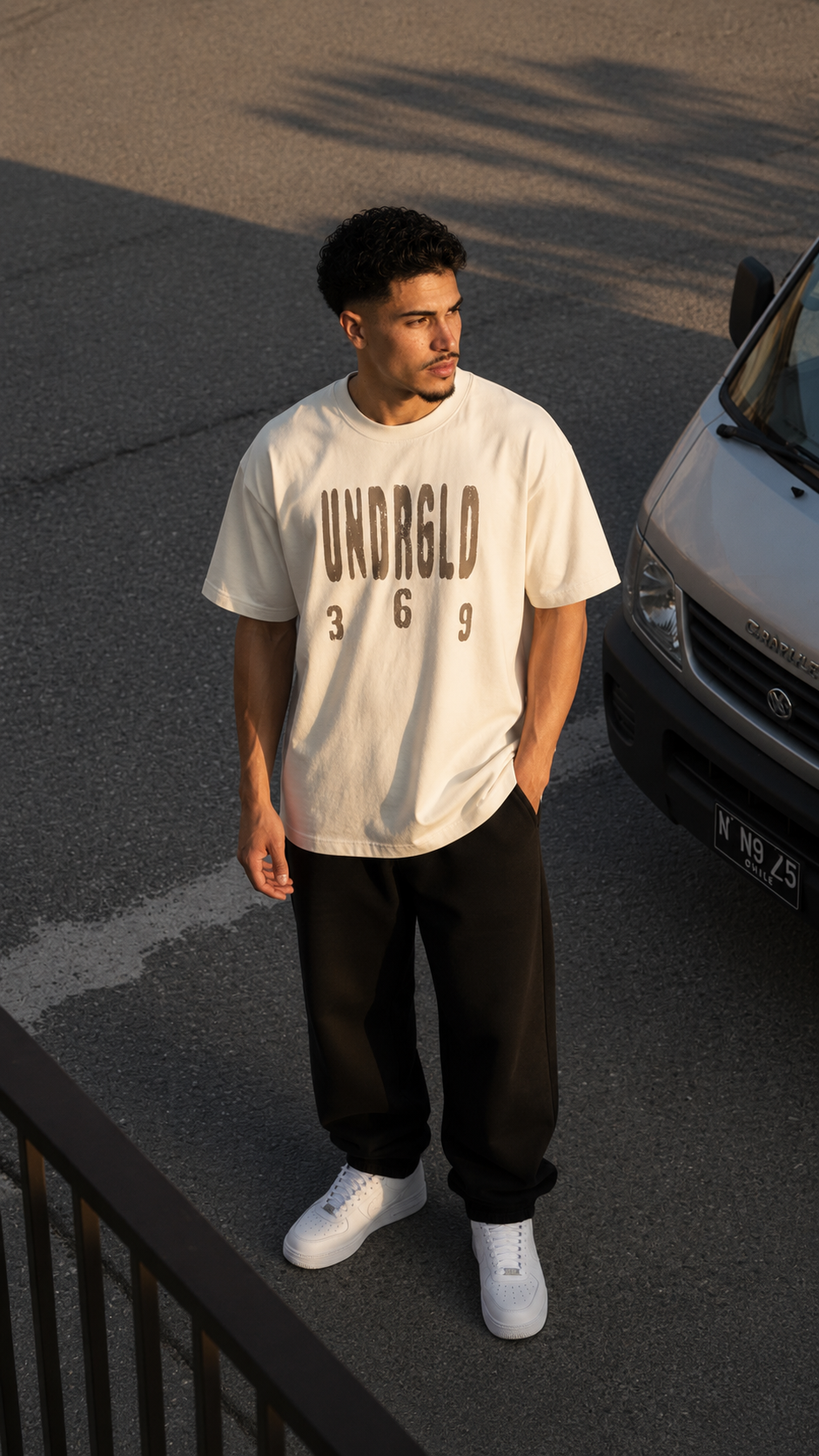CAMISETA OVERSIZE HOMBRE UNDRGLD 369 1.1