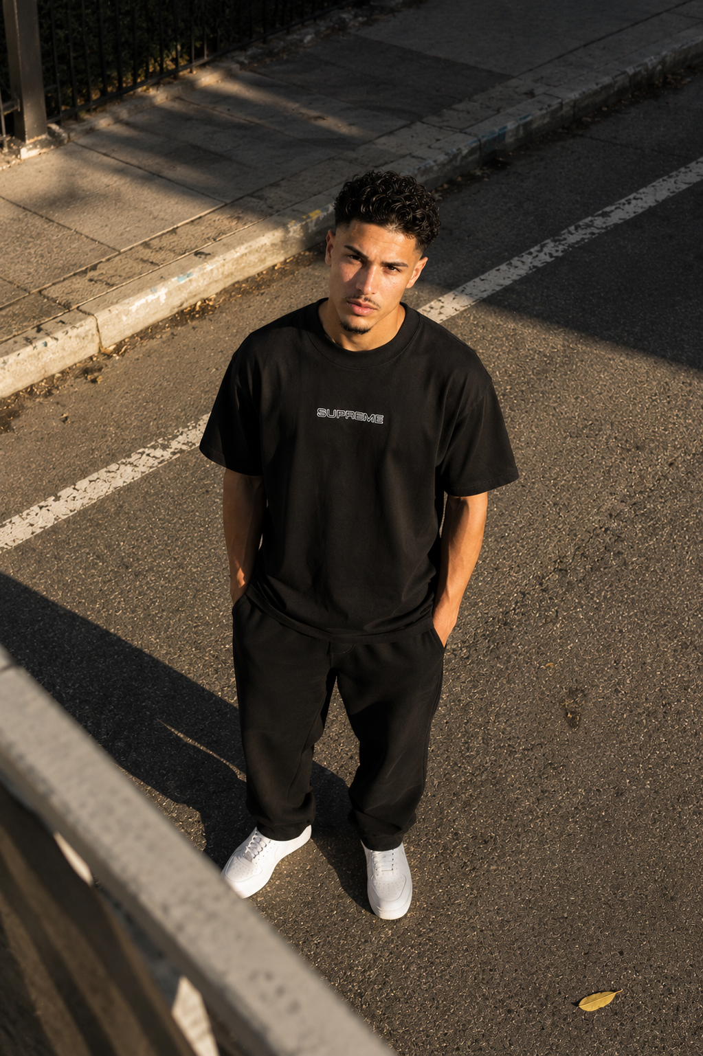 CAMISETA OVERSIZE HOMBRE GRAND LOGOSUPREME 1.1 NA