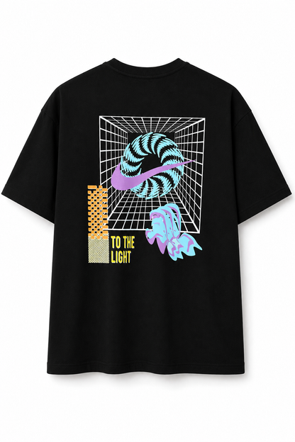 CAMISETA OVERSIZE HOMBRE TO THE LIGHT NK 1.1