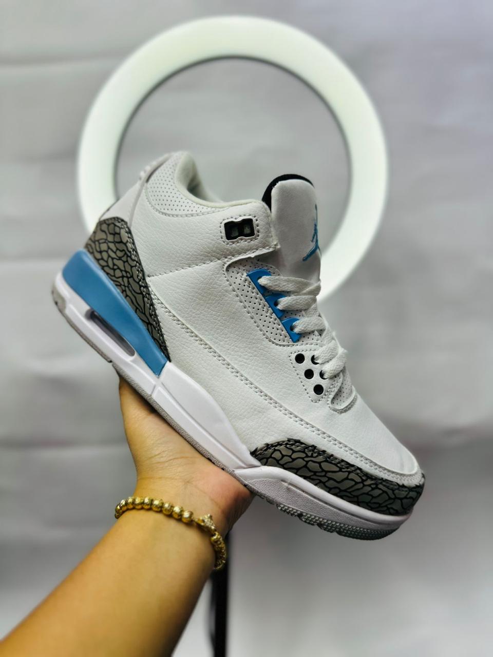 🔥NIKE JORDAN RETRO 3 - UNC - HOMBRE