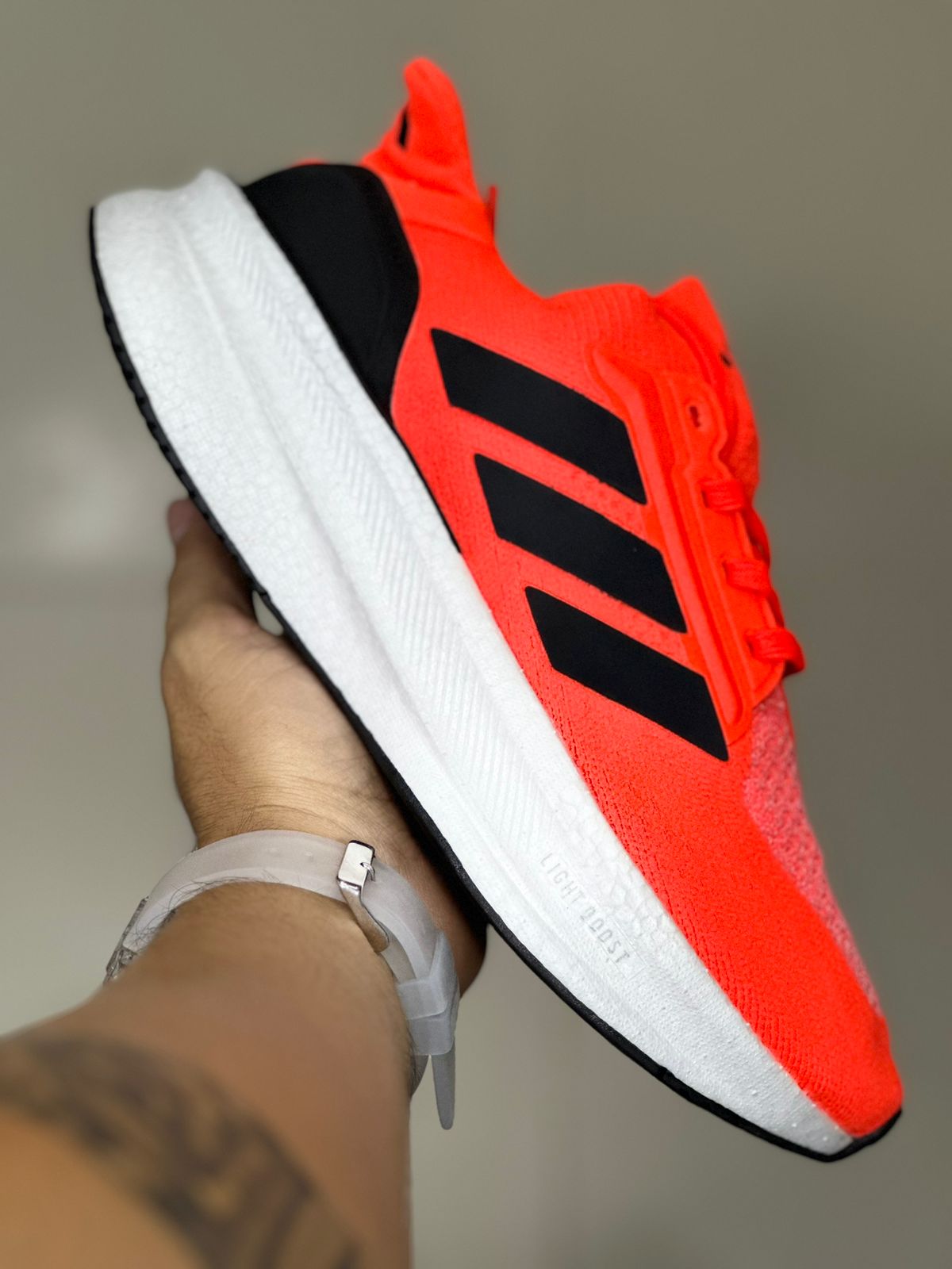 ADIDAS ULTRABOOST 25 FLAMING HOMBRE veinte doce