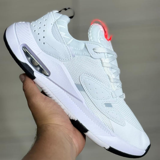 🔥NIKE JORDAN CADENCE- WHITE - HOMBRE