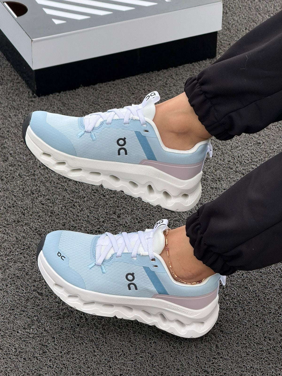 🔥ON CLOUD PHASE 3 - SKY - MUJER