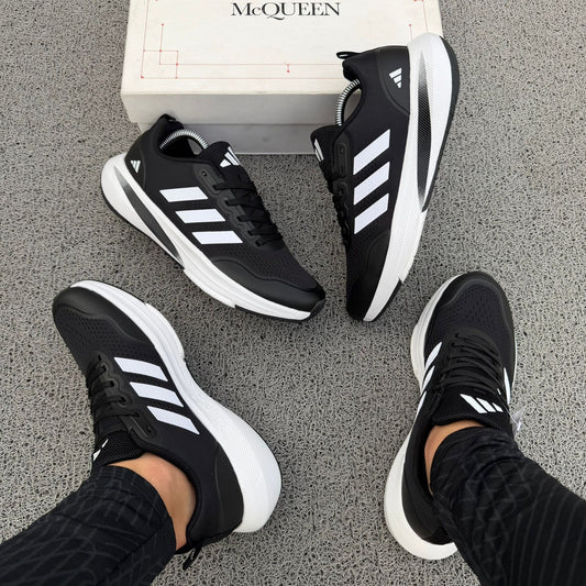 🔥ADIDAS LIGHTSTRIKE - NEGRO V2 - HOMBRE