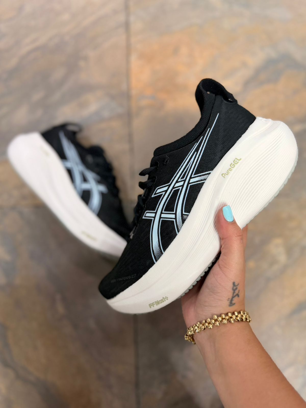 🔥ASICS FF BLAST - NEGRO COCO - HOMBRE