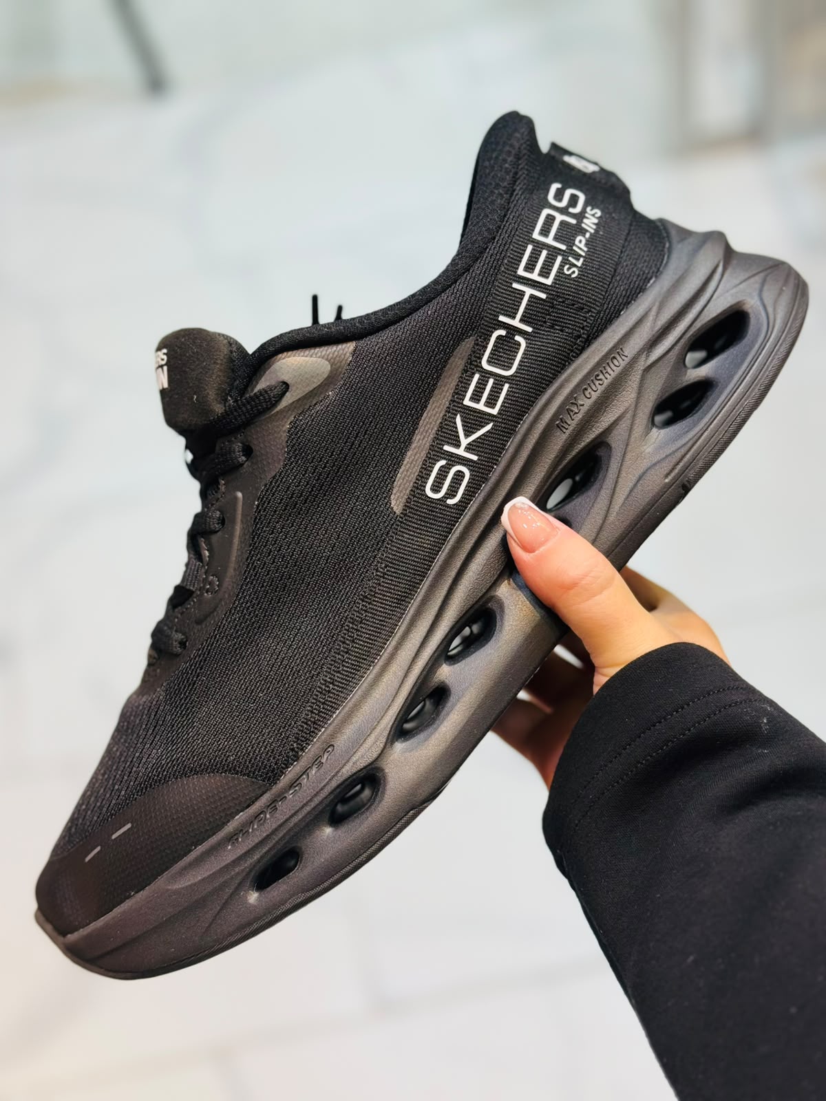🔥SKECHERS CSTEP- T NEGRO - HOMBRE