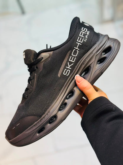 🔥SKECHERS CSTEP- T NEGRO - HOMBRE
