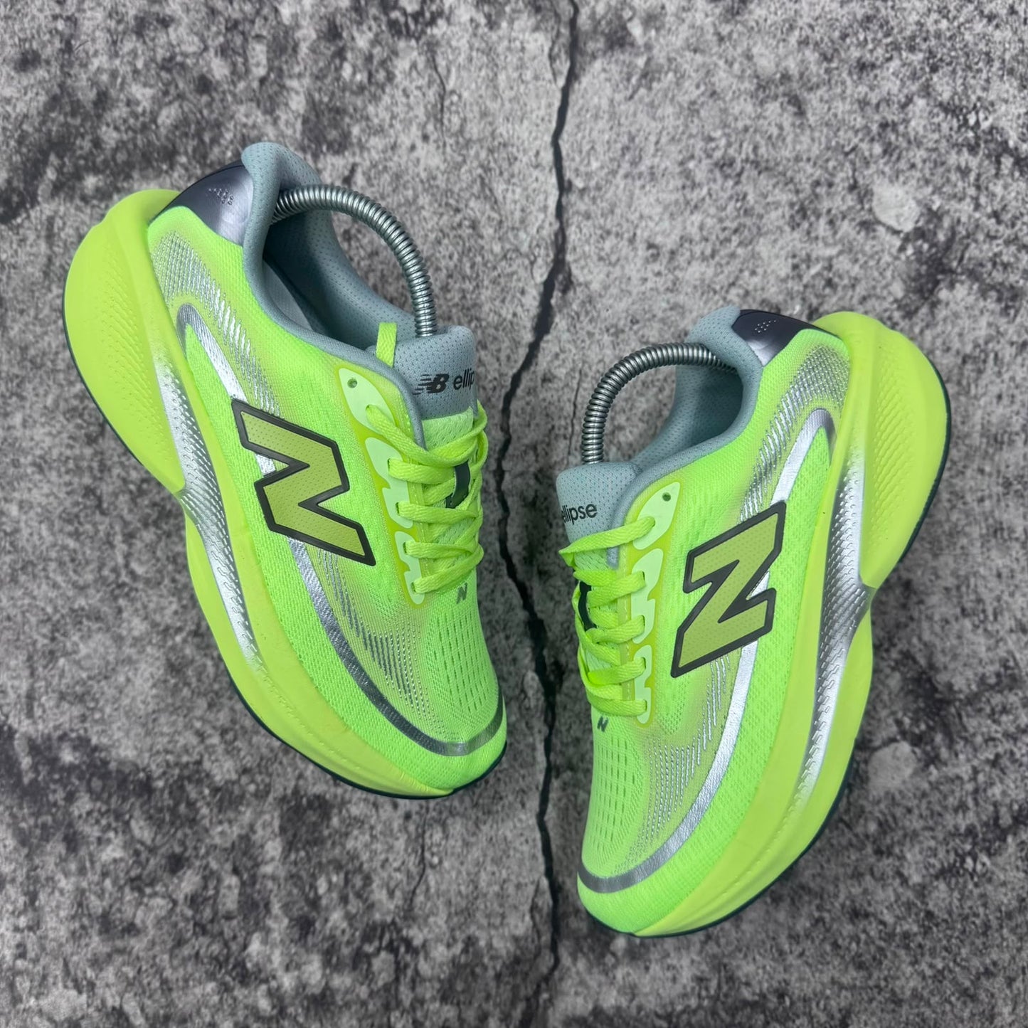 🔥NEW BALANCE FRESH FOAM ECLIPSE - V1 - HOMBRE