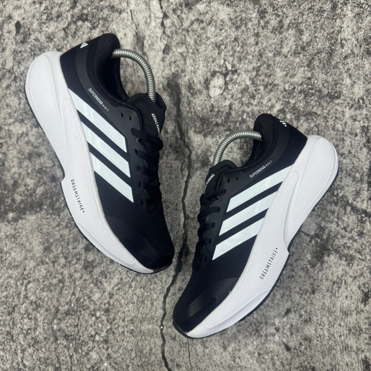 🔥ADIDAS SUPERNOVA R - NEGRO - MUJER