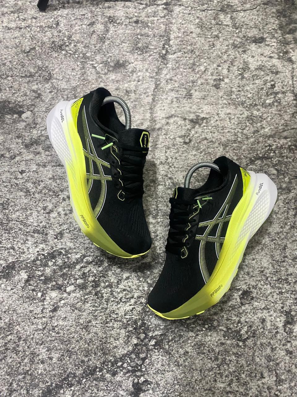 🔥ASICS GEL - KAYANO 30 VERDE - HOMBRE