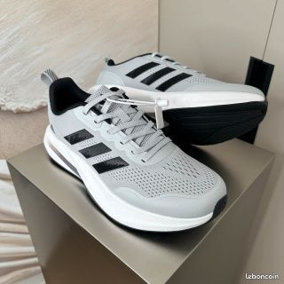 🔥ADIDAS LIGHTSTRIKE - GRIS - HOMBRE