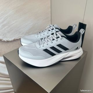 🔥ADIDAS LIGHTSTRIKE - GRIS - HOMBRE