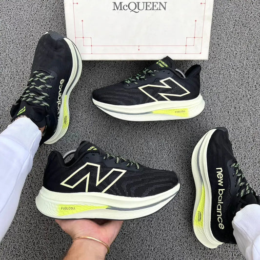 🔥NEW BALANCE FUEL CELL - NEON BLACK - UNISEX