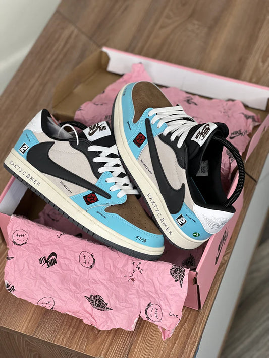 🔥NIKE AIR JORDAN 1 LOW TRAVIS SCOTT - JACKBOYS - HOMBRE