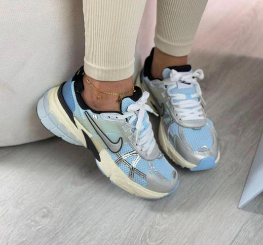 🔥NIKE V2K - SKYBLUE - MUJER